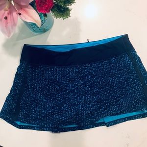 Lululemon Pace Rival Navy/Aqua Skirt (12)